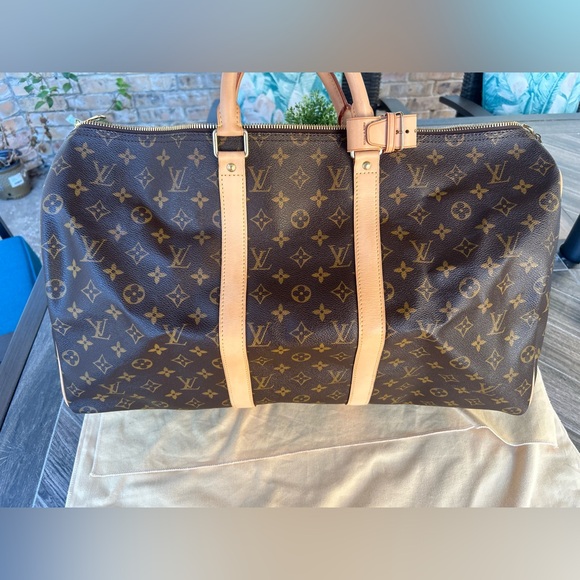 Louis Vuitton Keepall 50 in Monogram - Picture 1 of 16